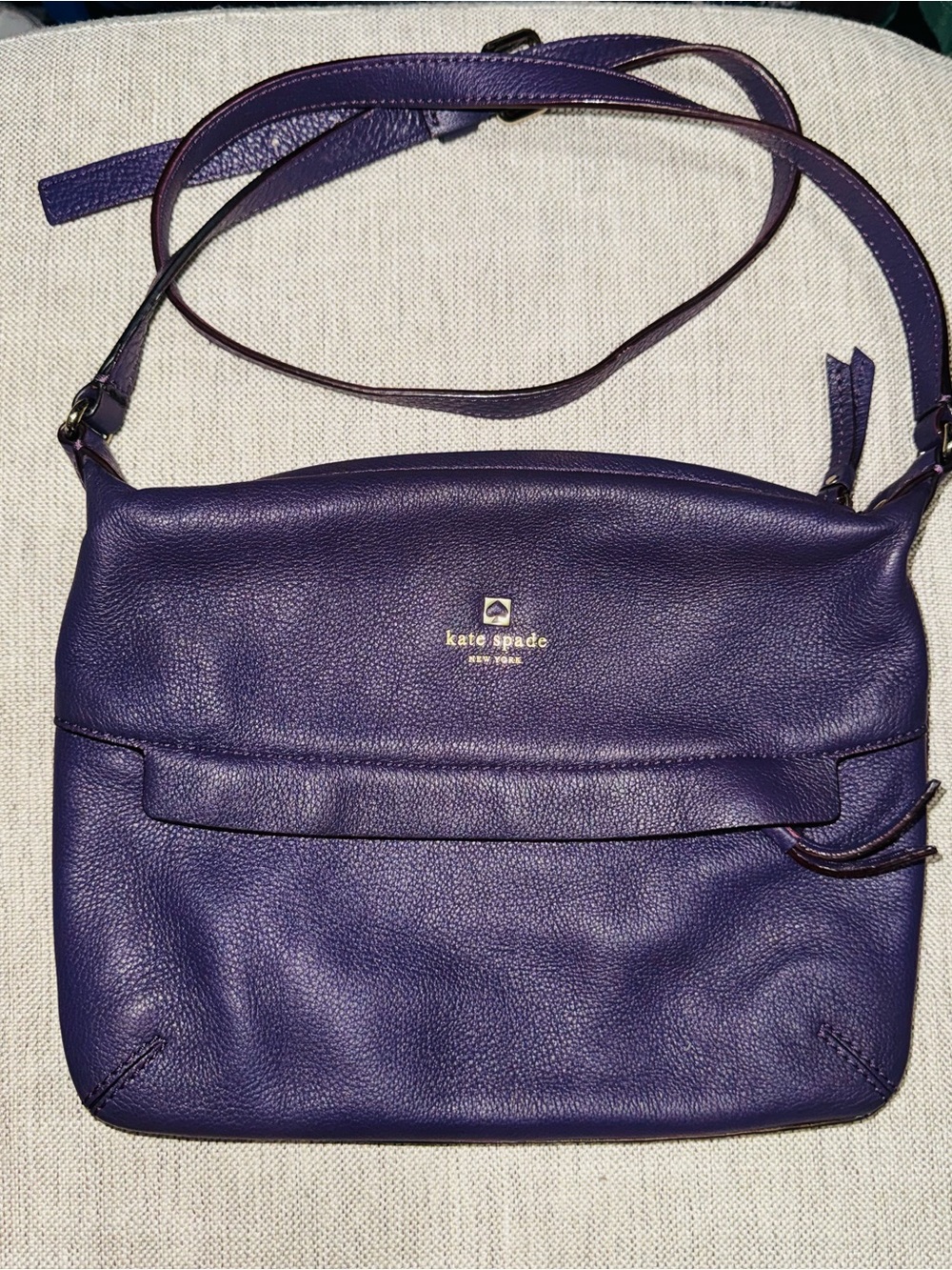 *Good Condition *Kate spade Purple Pebbled Leather Crossbody Bag